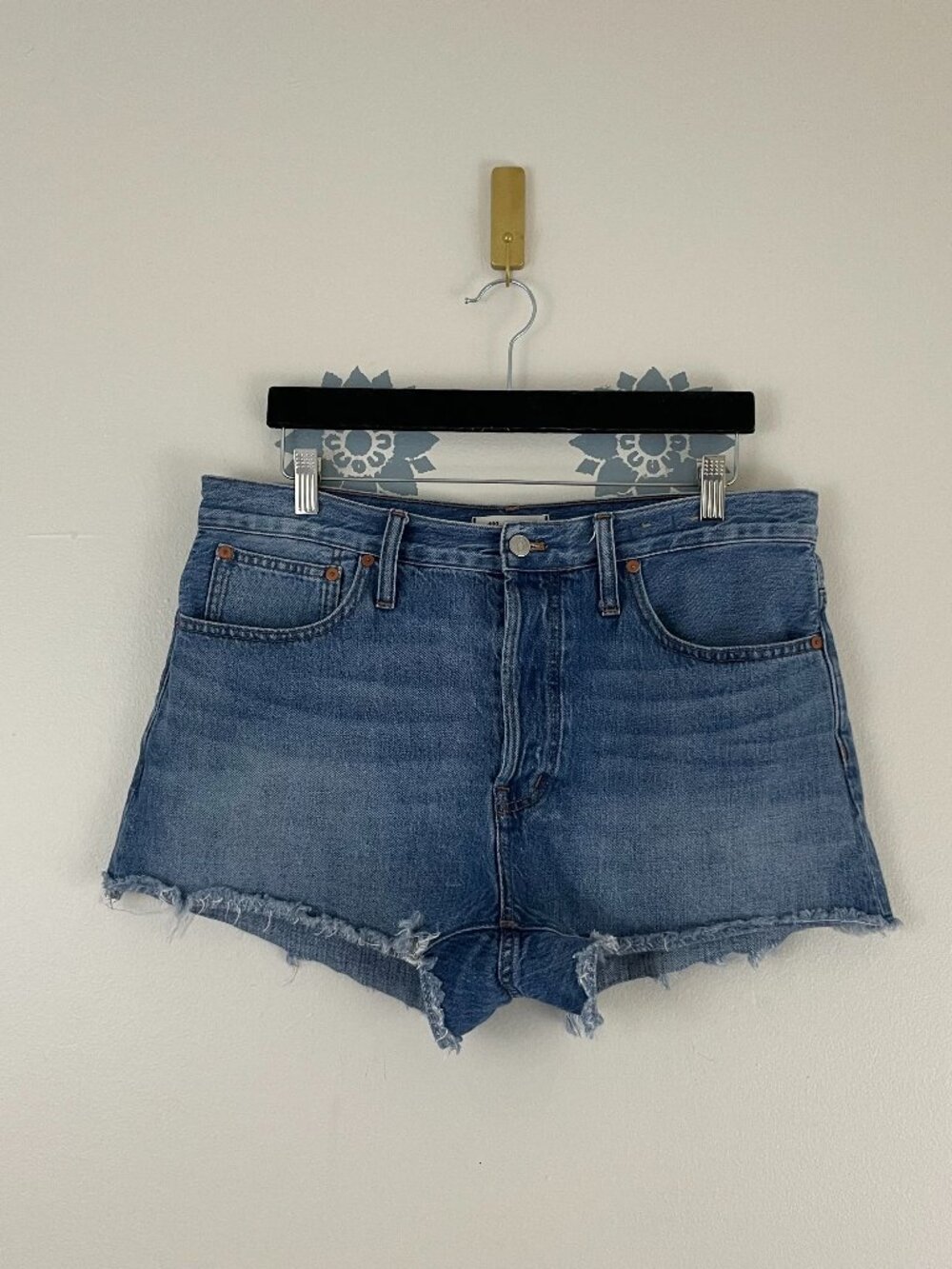 Madewell Relaxed Denim Shorts in Berriman Wash Size 30